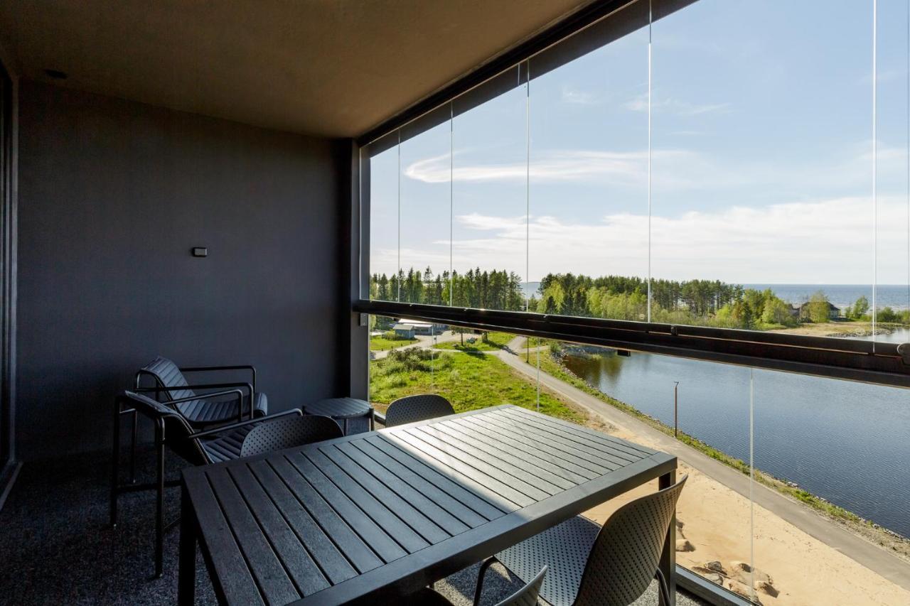 Marina Chalets Studios By Hiekka Booking - Sisaeltaeae Liinavaatteet Ja Loppusiivouksen Kalajoki Cameră foto