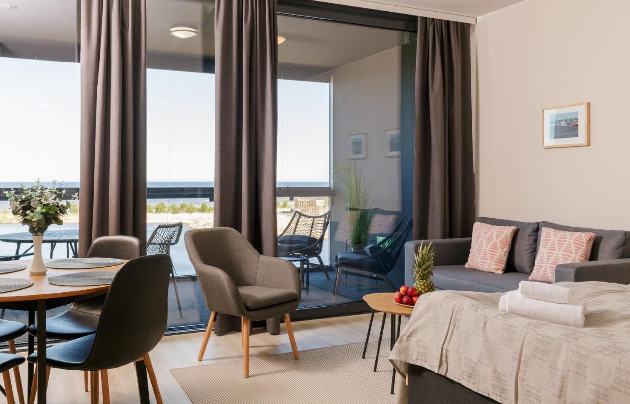 Marina Chalets Studios By Hiekka Booking - Sisaeltaeae Liinavaatteet Ja Loppusiivouksen Kalajoki Cameră foto